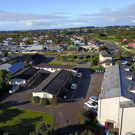Coronation Court Motel New Plymouth Extérieur photo