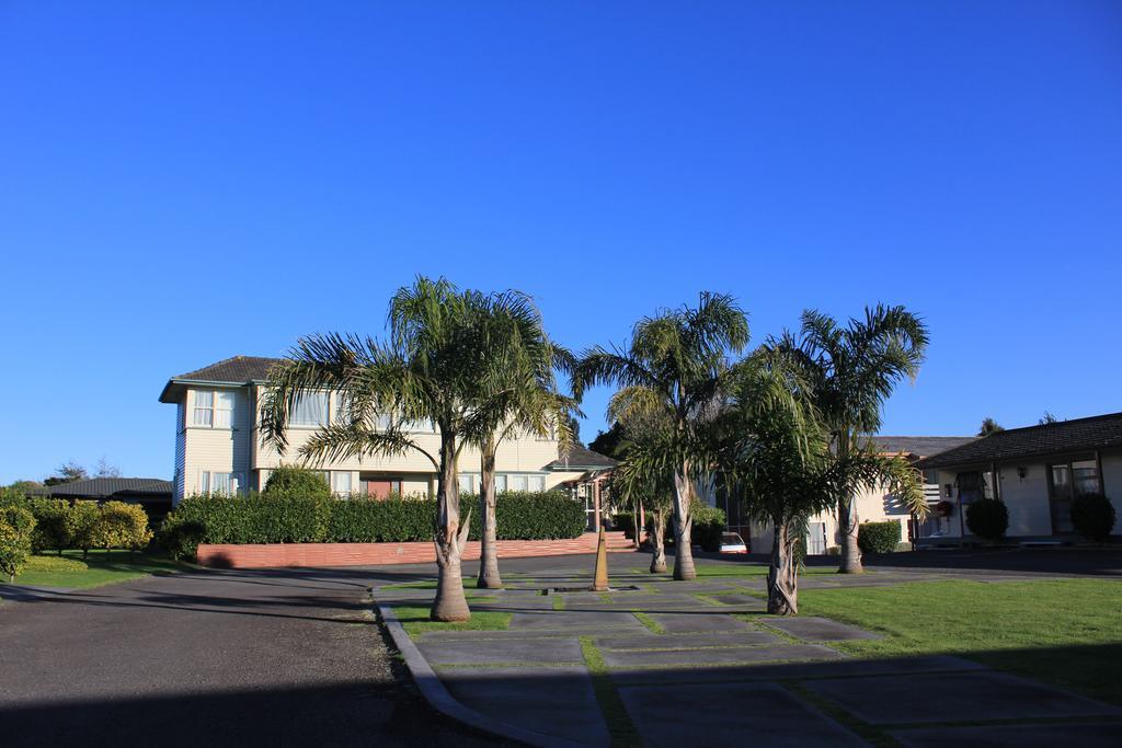 Coronation Court Motel New Plymouth Extérieur photo